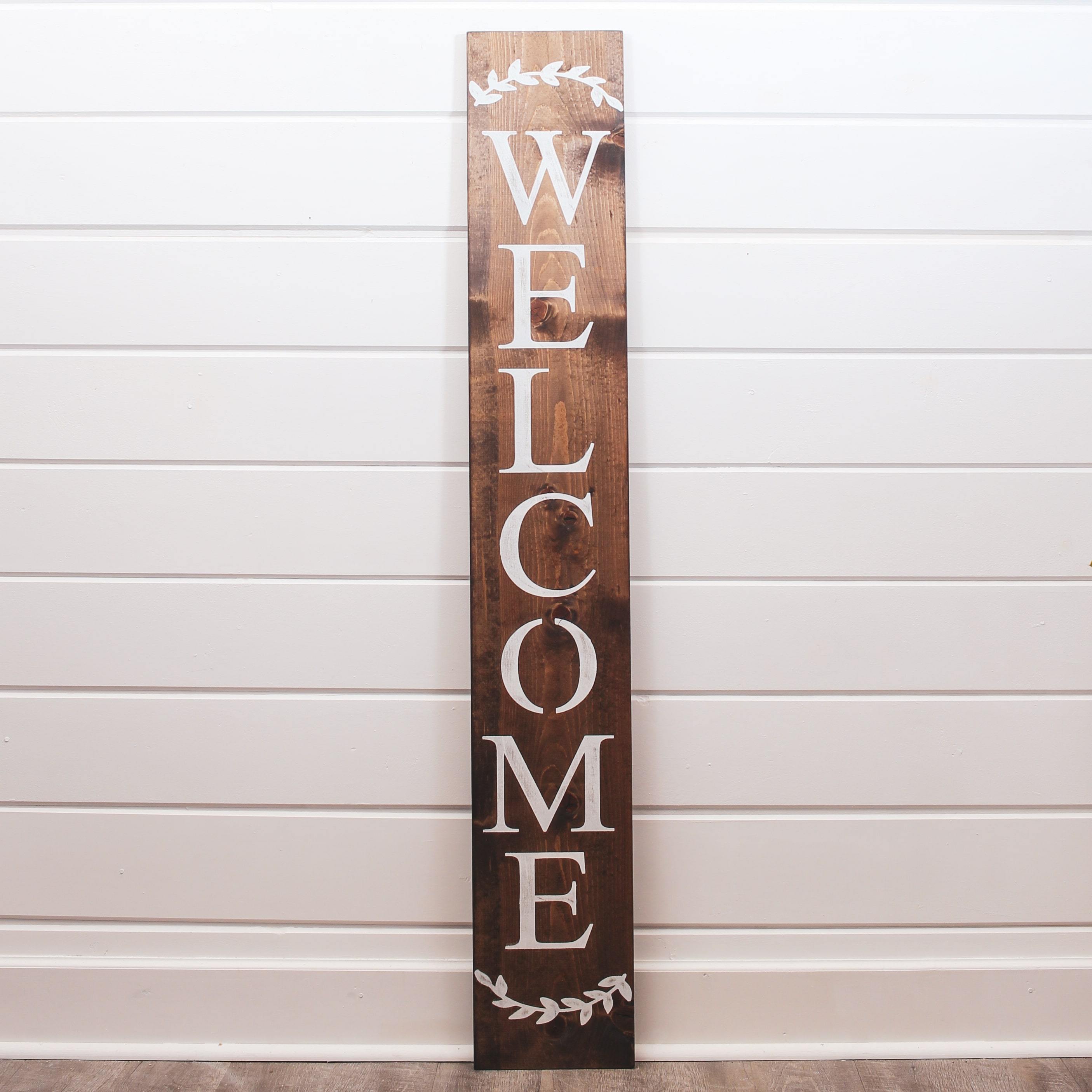 White Floral Wooden Welcome Sign